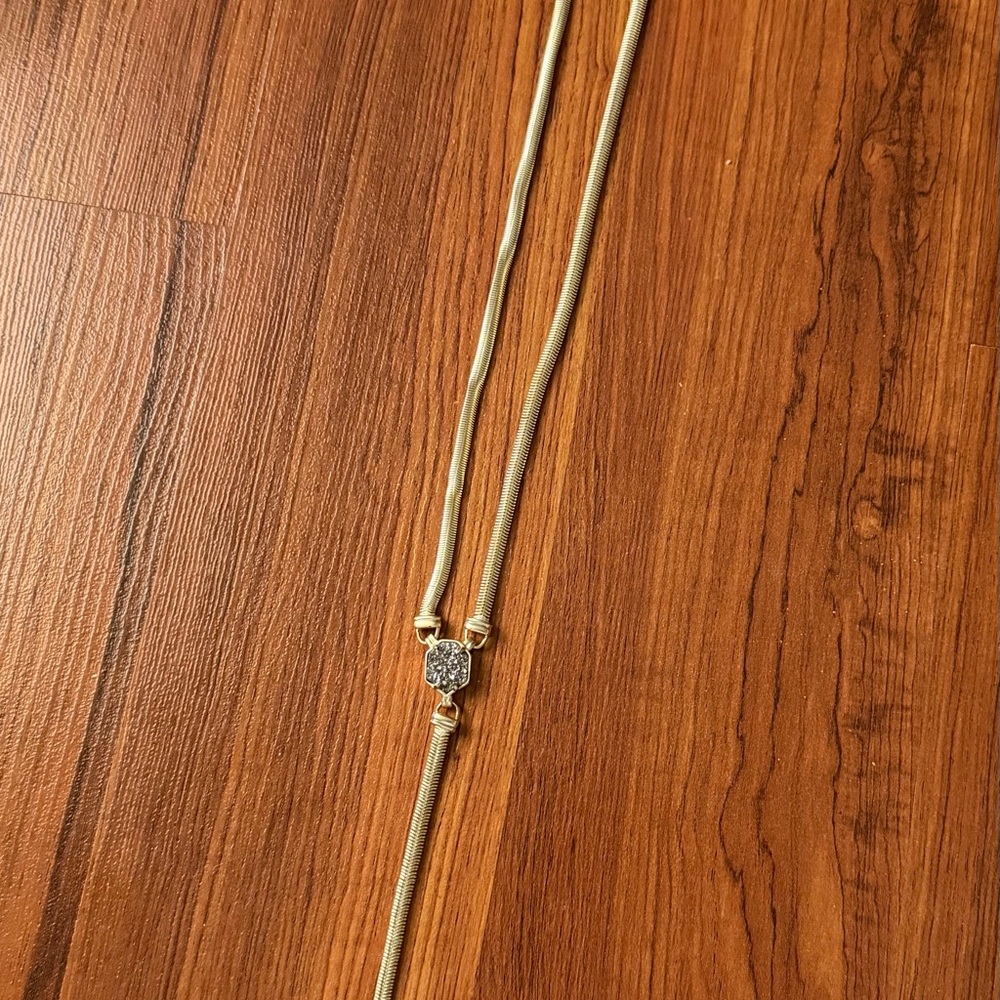 Kendra Scott Starla Y necklace
